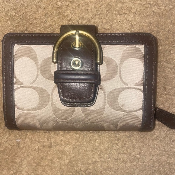Coach Brown & Gold Buckle Small Wallet Billfold Zip Card Vintage Organizer- Used - Picture 2 of 8